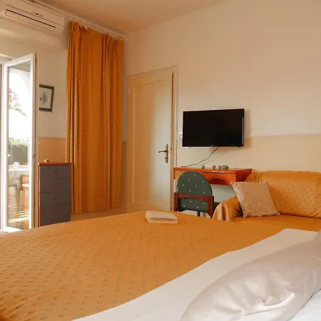 Apartment Ana - Rab165 By Interhome *
